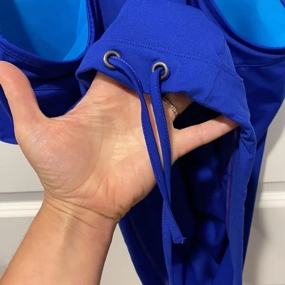 Athleta EUC Blouson Tank With Side Tie - Picture 8 of 11